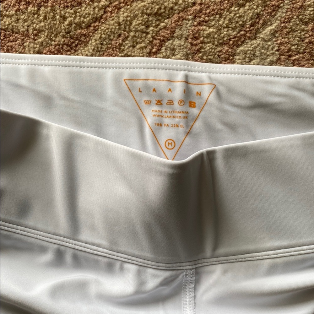 LAAIN White Leggings
